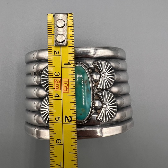 🩵Vintage Navajo Genuine Turquoise and Silver Cuff. 1 3/4 inch wide. 97g TW - Picture 8 of 10